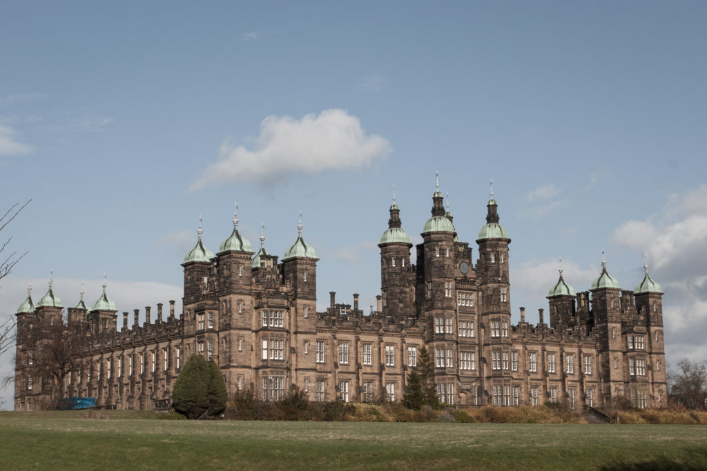 Photo of the old Donaldson's College building